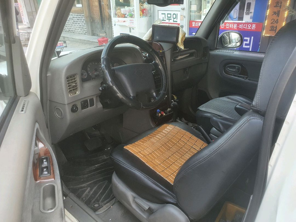 2004년식 뉴코란도밴 602el 이미지