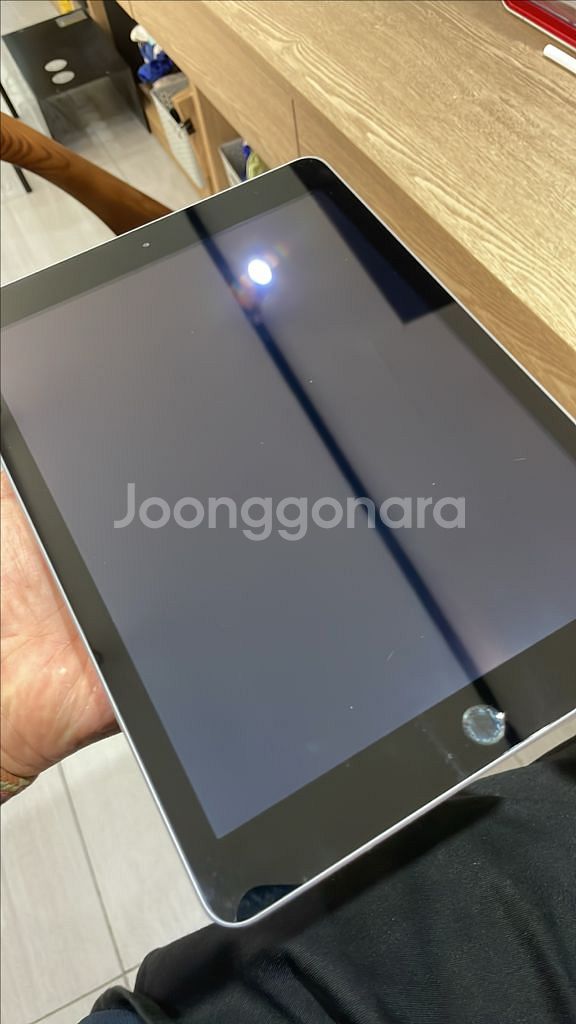 아이패드 5세대 9.7 wifi--4