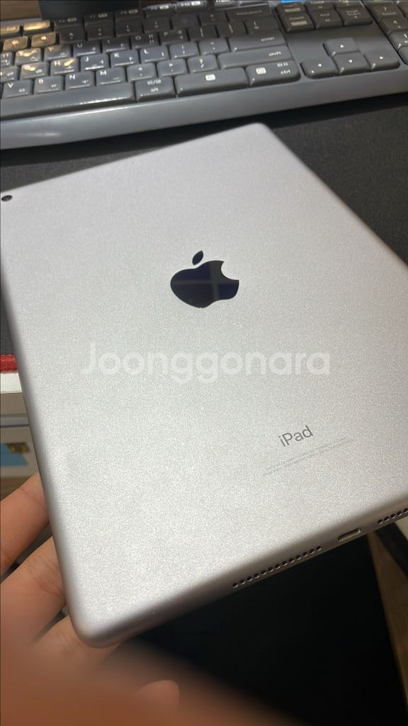 아이패드 5세대 9.7 wifi--8