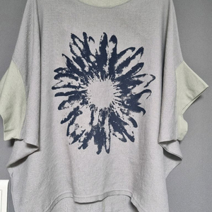 FLOWER 프린트 오버핏 티셔츠