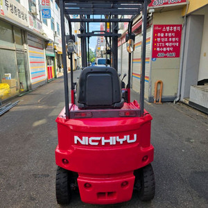 전동지게차