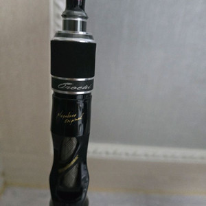 메가배스 오로치 xxx F2.1/2-67K BLACK