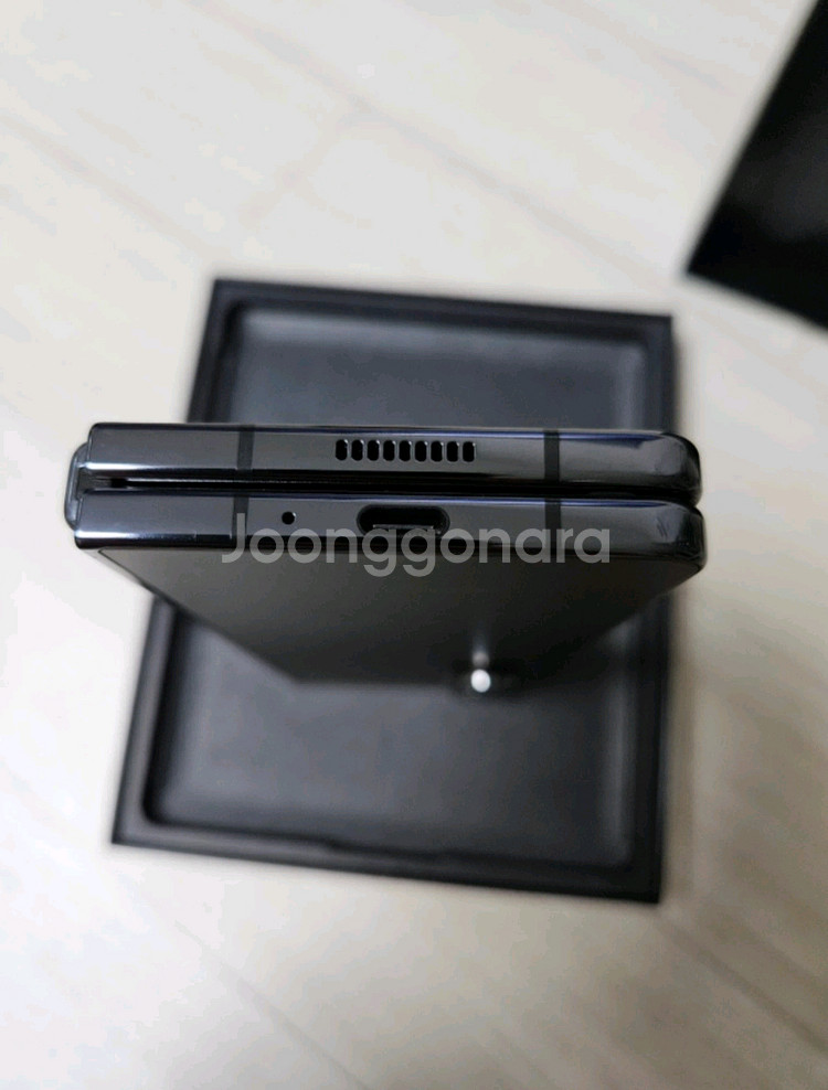 갤Z폴드5 256gb 블랙팝니다.--2
