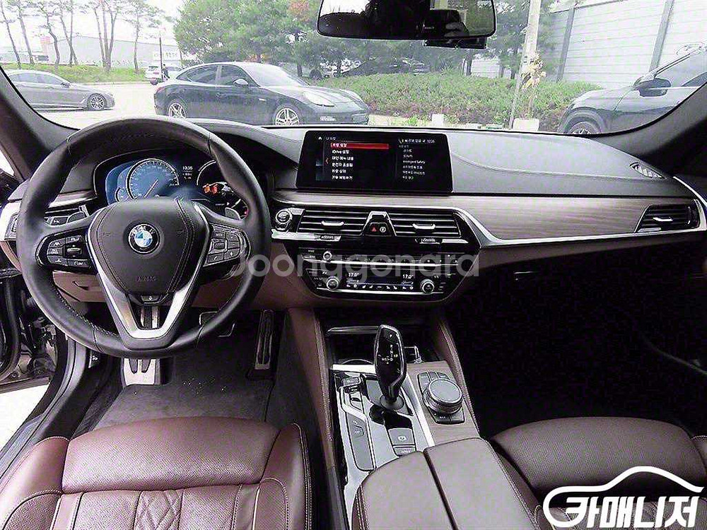 [BMW]5시리즈 (G30) 530i xDrive M--6