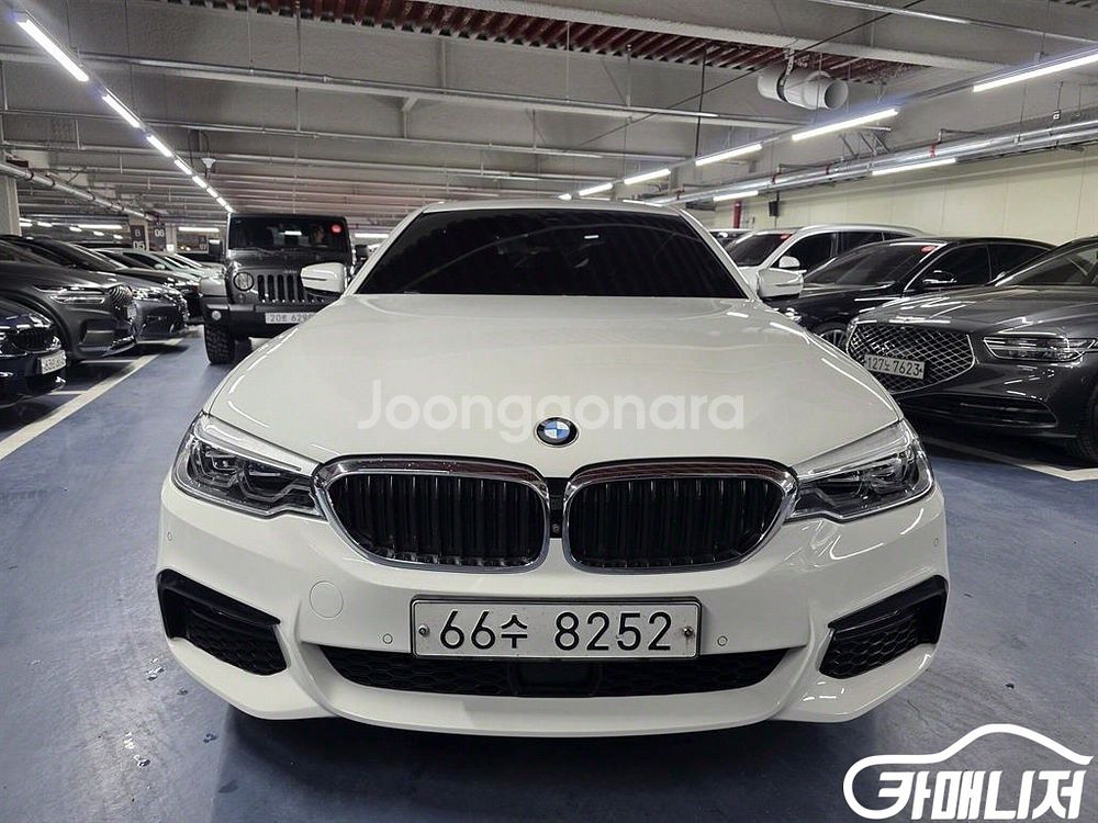 [BMW]5시리즈 (G30) 520d M 스포츠 플러스--1