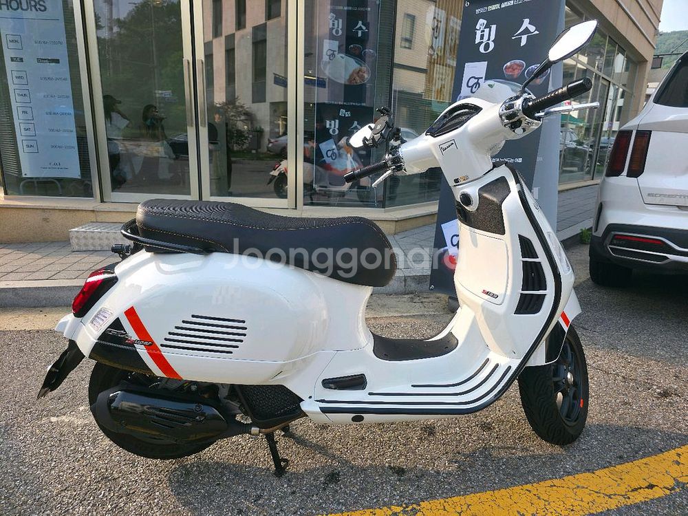 베스파 gts125 판매합니다(민트급)--1