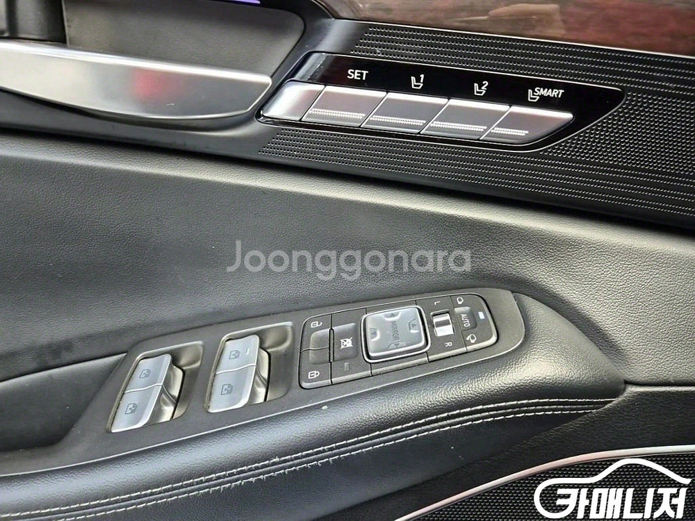 [제네시스]EQ900 3.8 GDI AWD 프리미엄 럭--8