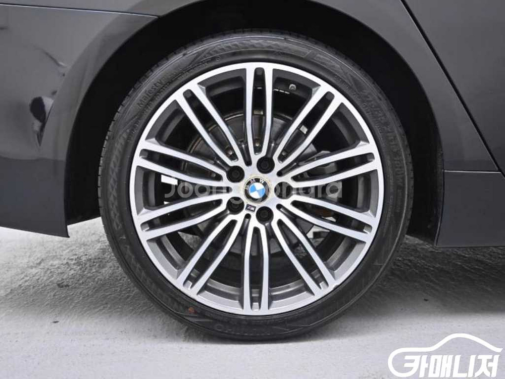 [BMW]5시리즈 (G30) 530i xDrive 럭셔--4