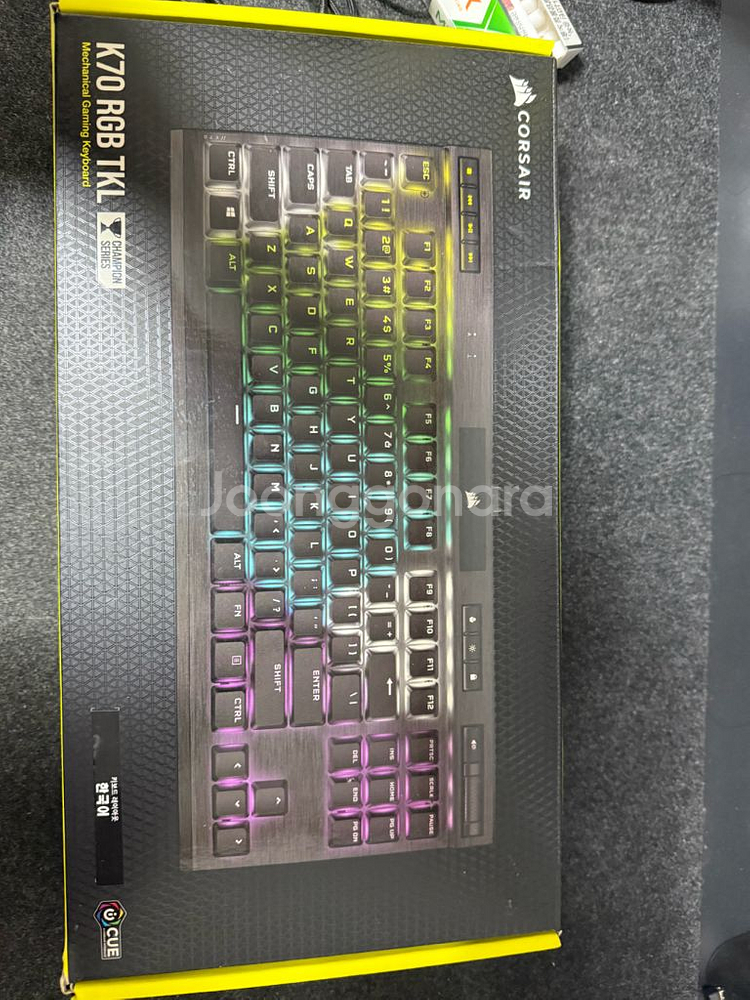 커세어 K70 RGB TKL 키보드--3