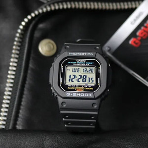 카시오지샥gshock 5600 구합니다.