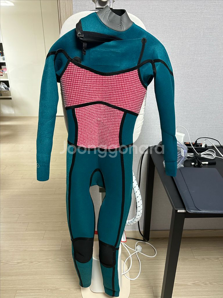 헐리 어드밴티지 플러스 4/3mm 여성용 서핑수트--3