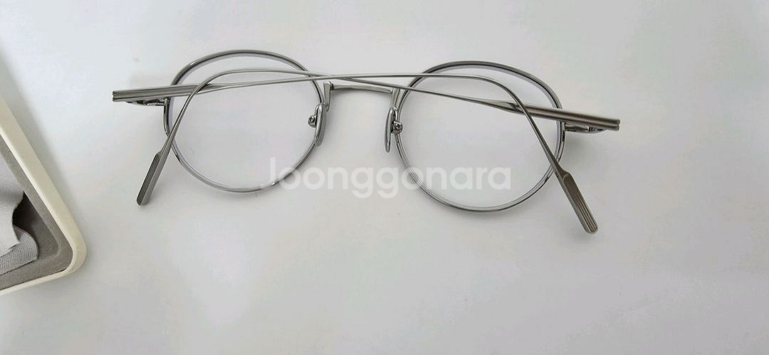 젠틀몬스터 안경 디어클래식x--1