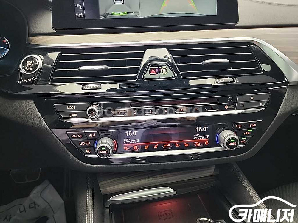 [BMW]5시리즈 (G30) 520d xDrive M--9
