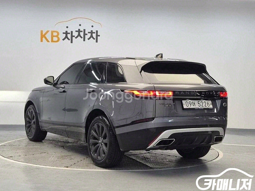 [랜드로버]레인지로버 벨라 3.0 D300 R-다이나믹--1