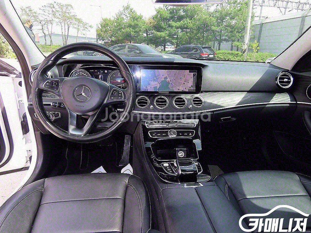 [벤츠]E-클래스 W213 E220d 아방가르드 #앱특--6