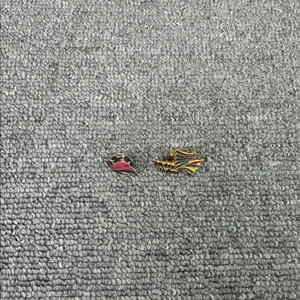 한림대학교 뱃지 2종 판매합니다