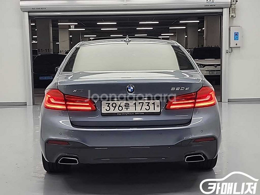 [BMW]5시리즈 (G30) 520d xDrive M--2