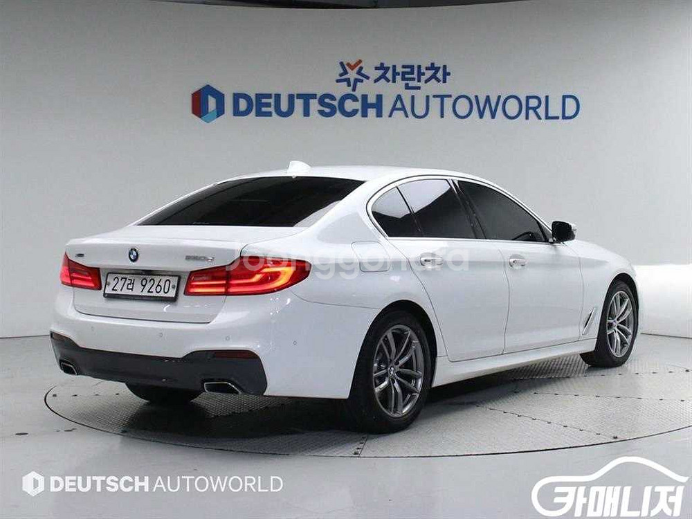 [BMW]5시리즈 (G30) 520d xDrive M--2
