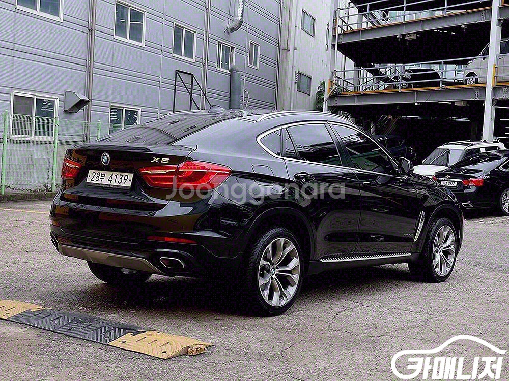 [BMW]X6 (F16) xDrive 30d #앱특가--3