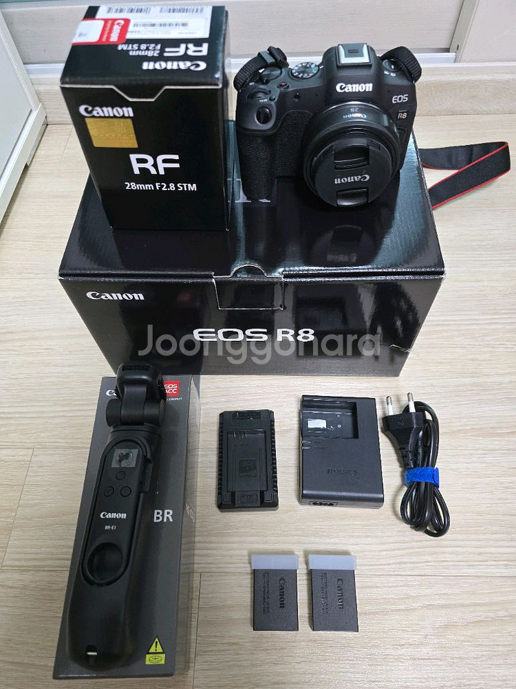 캐논 EOS R8 + RF 28mm 렌즈--0