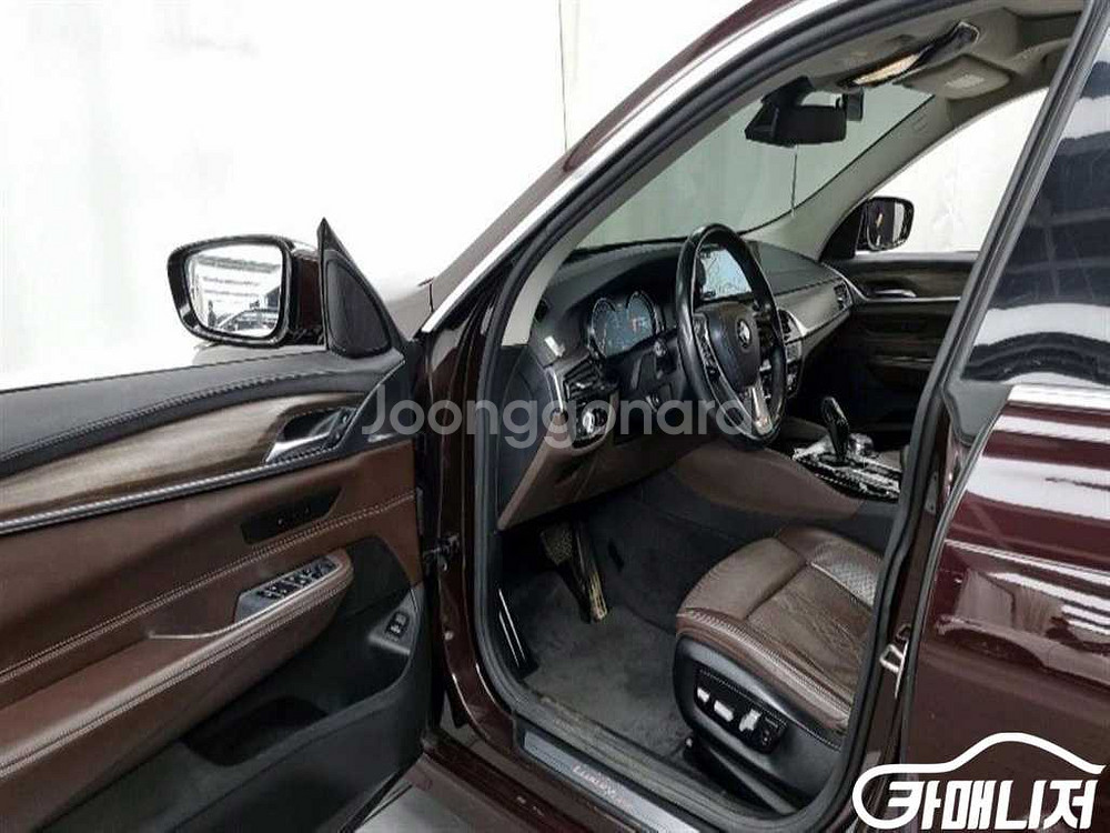 [BMW]6시리즈 GT (G32) 630D XDRIVE--9