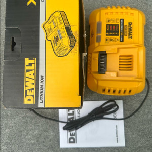 디월트 18V/20V XR Li-ion 고속 충전기