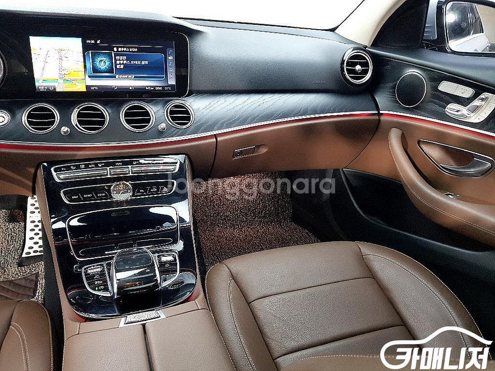 [벤츠]E-클래스 W213 E220d 아방가르드 #앱특--9