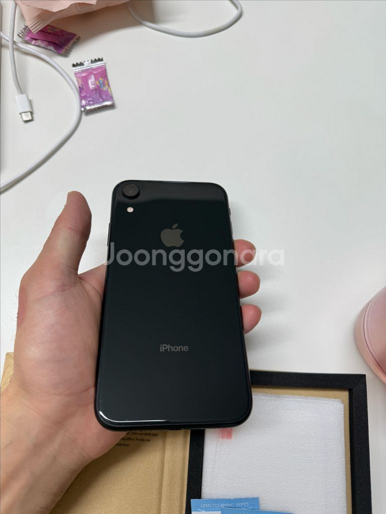 아이폰XR 128GB 블랙 팝니다. (아이폰XR)--0