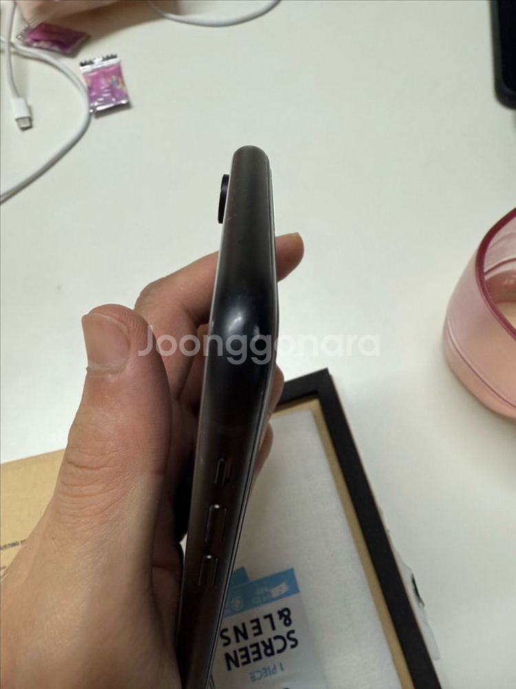 아이폰XR 128GB 블랙 팝니다. (아이폰XR)--2