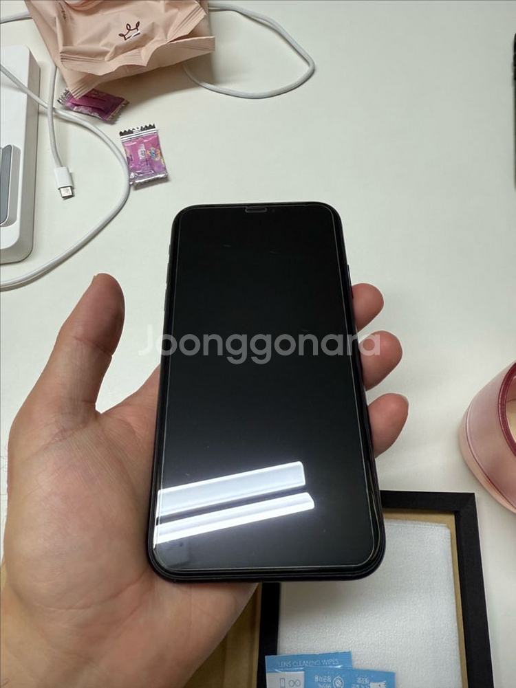 아이폰XR 128GB 블랙 팝니다. (아이폰XR)--1