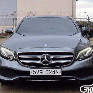 [벤츠]E-클래스 W213 E300 4MATIC 아방가