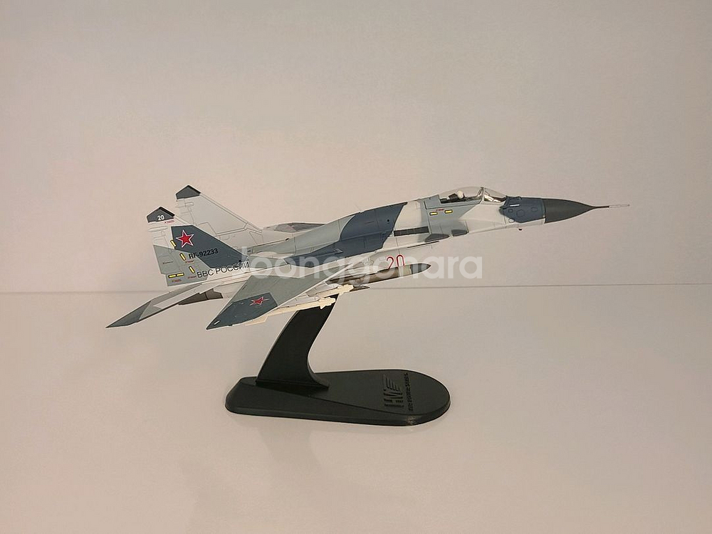 하비마스터 Hobby Master Mig-29 (H--1
