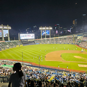 8/6 두산LG 3루 오렌지석 통로3연석