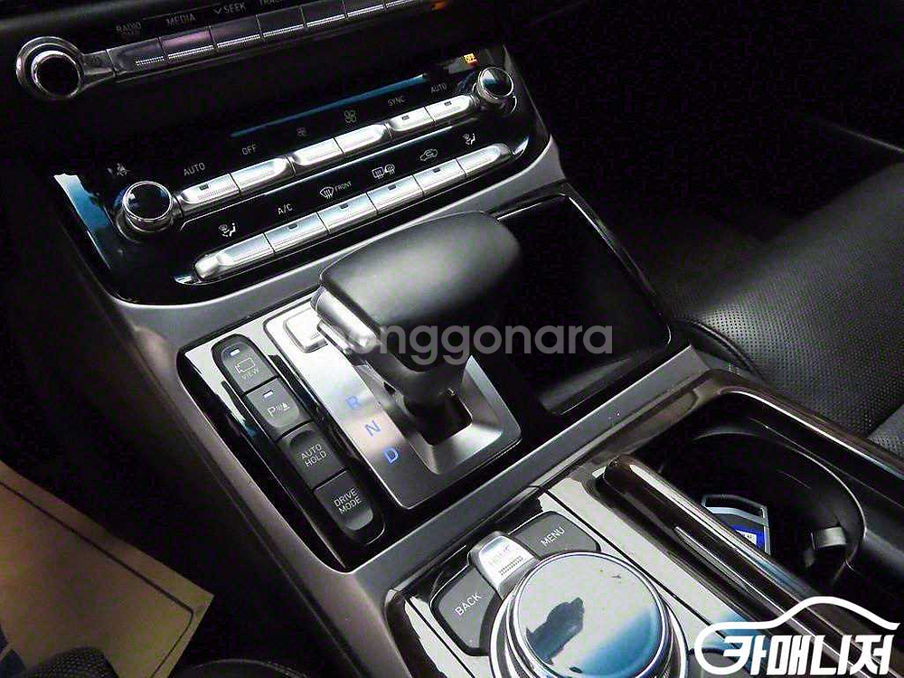 [제네시스]EQ900 3.3 T-GDI AWD 럭셔리--9