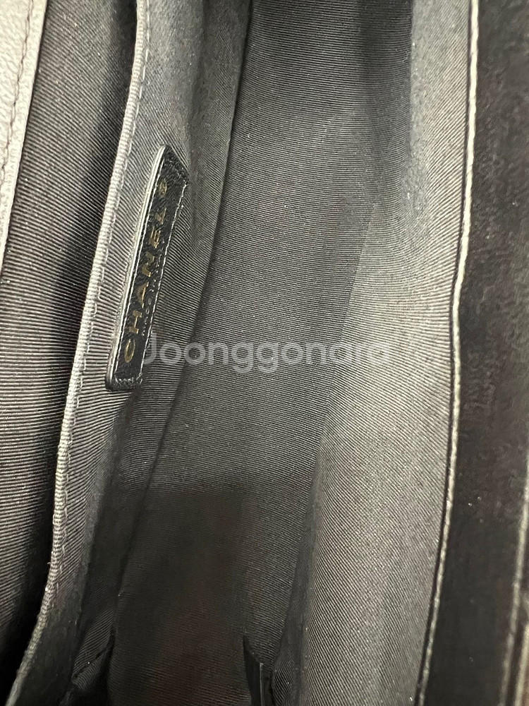 [중고명품 럭스올 울산점]샤넬 시즌 보이백--5