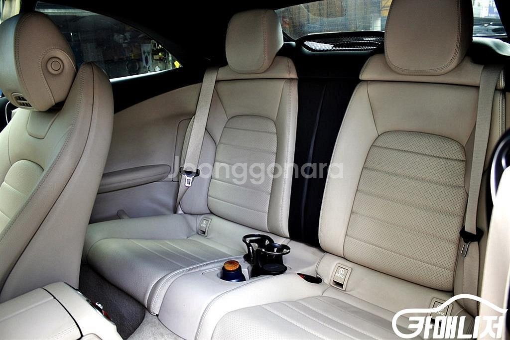 [벤츠]C클래스 W205 C200 카브리올레 (4인승)--7