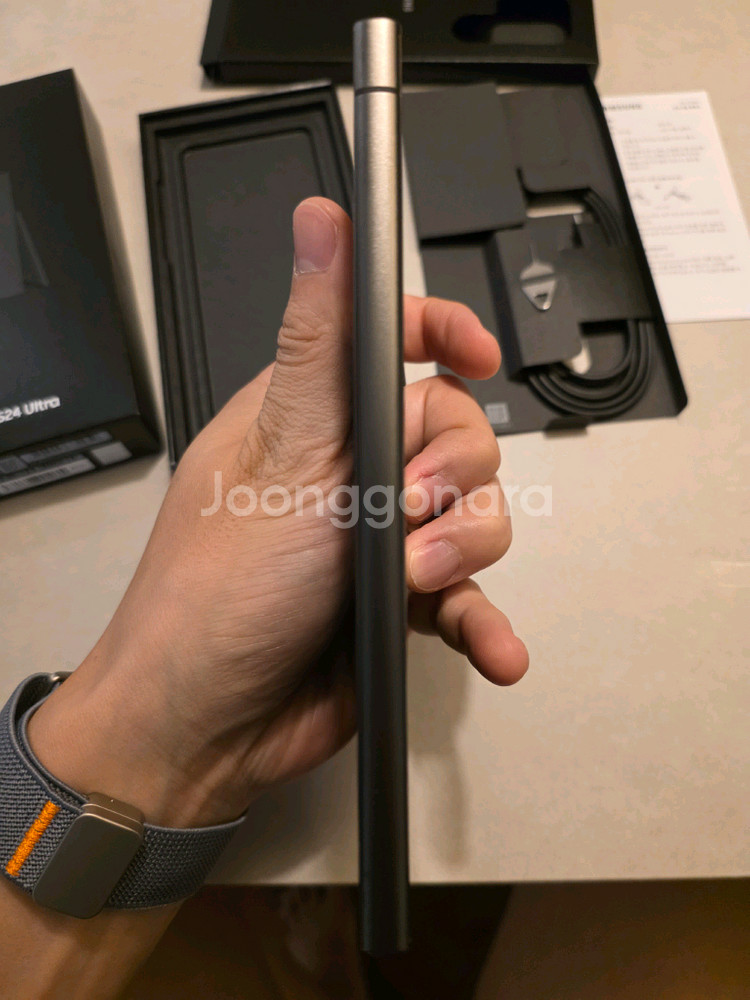 개인)갤럭시s24울트라 1tb 블랙 풀박스(자급제)--11