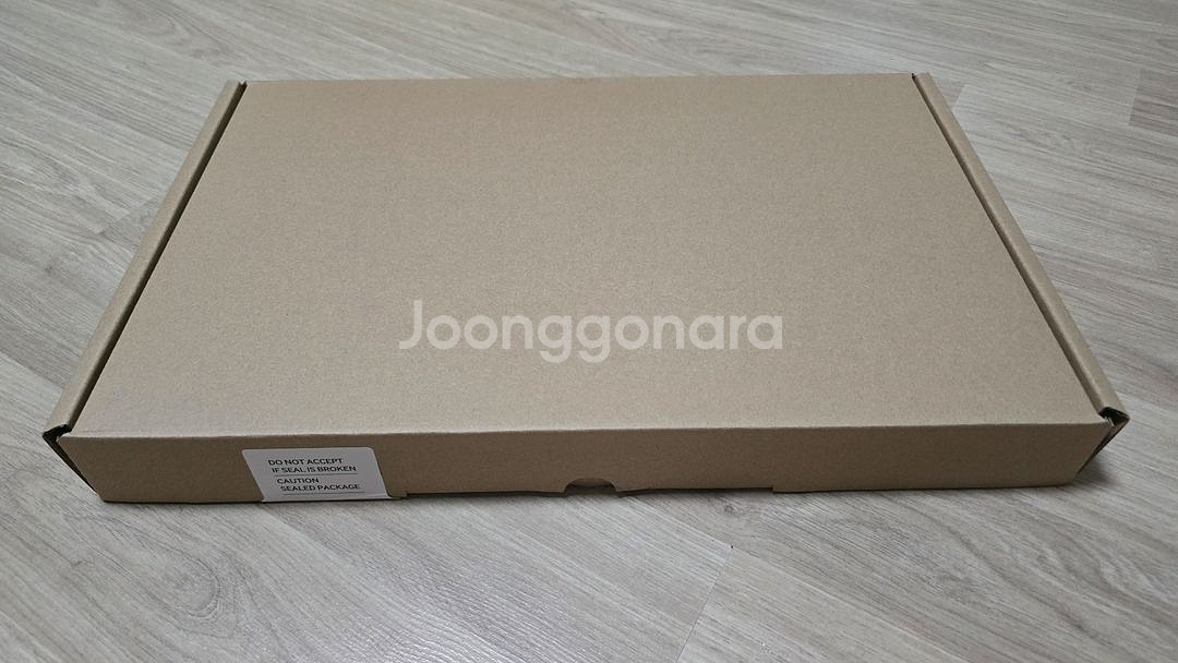 갤럭시 북5 Pro H 노트북 새상품 32GB 1테라--2