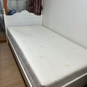 슈퍼싱글 사이즈 침대 판매해요