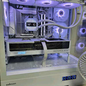 9800x3D + 5070Ti에어로