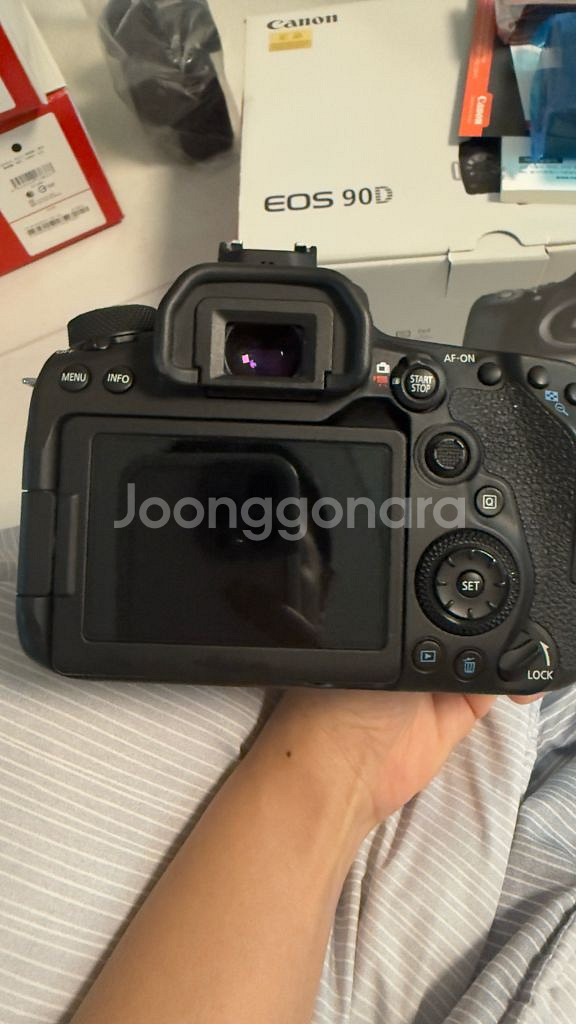 캐논 90D 판매합니다.--2