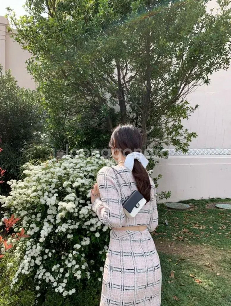 서쿠키 블랙앤핑크 체크 트위드 셋업 자켓 스커트--4