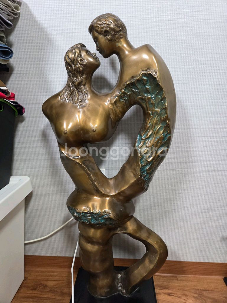 연인 동브론즈--0