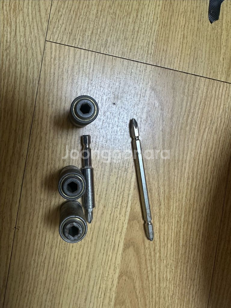 소켓 어댑터와 드라이버 비트 세트--0