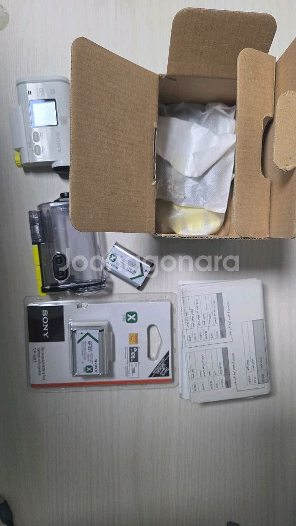 소니 액션캠 as 100v(네고 가능)(배터리 2개)--1