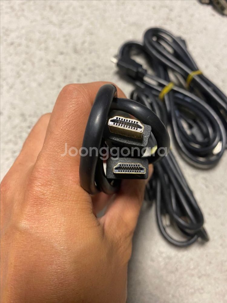 모니터 연결선 hdmi,dp,dvi 카메라 케이블 등등--1