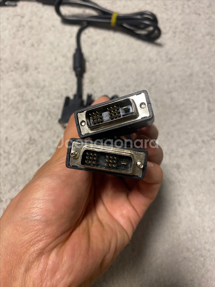 모니터 연결선 hdmi,dp,dvi 카메라 케이블 등등--2