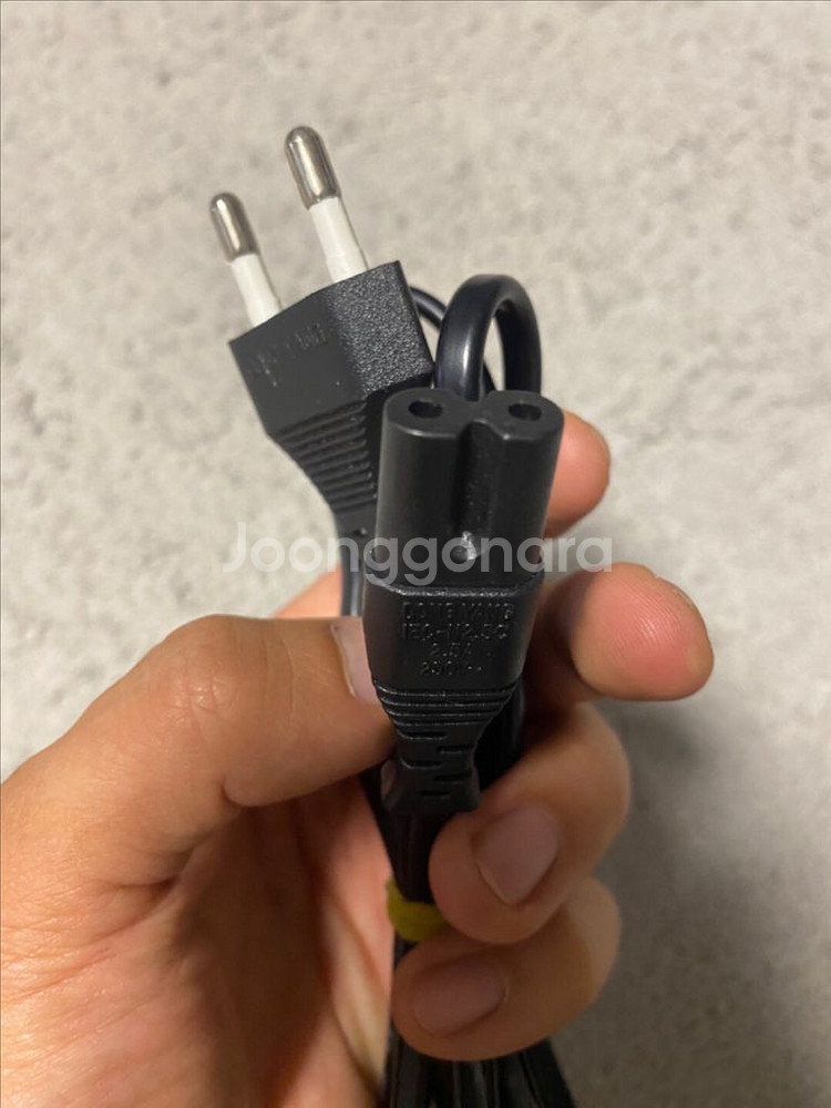 모니터 연결선 hdmi,dp,dvi 카메라 케이블 등등--8