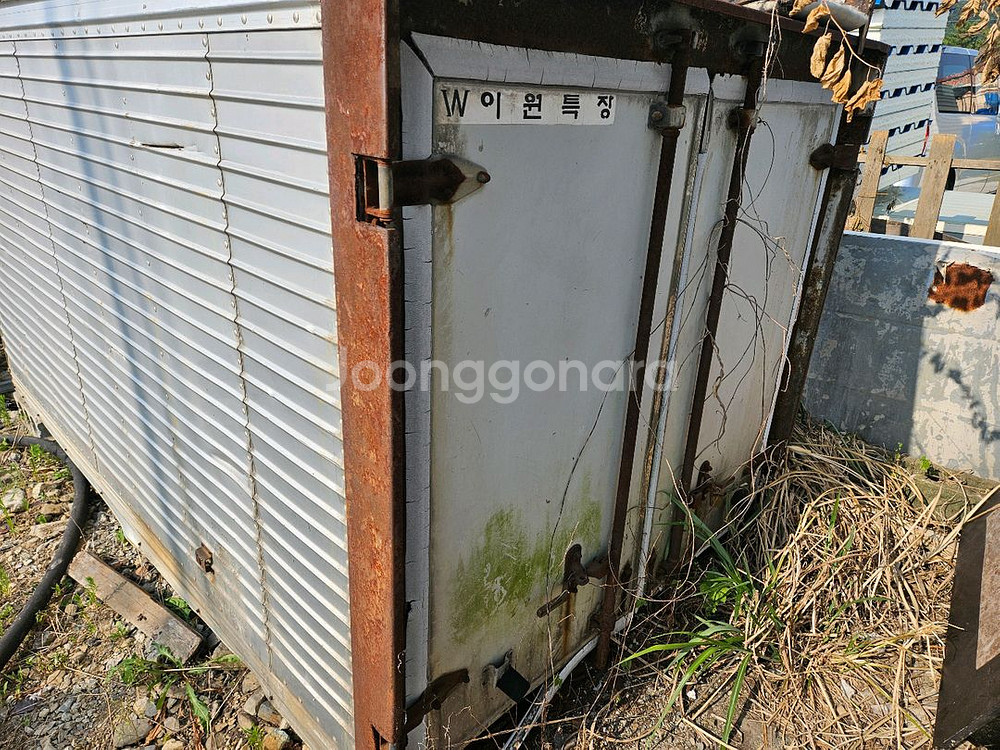 1톤 냉동탑 창고로사용함--4