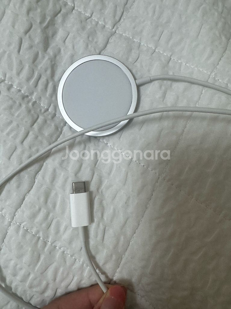 애플 멕세이프 충전기--1